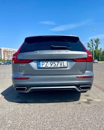 Volvo V60 cena 60000 przebieg: 87700, rok produkcji 2019 z Poznań małe 301